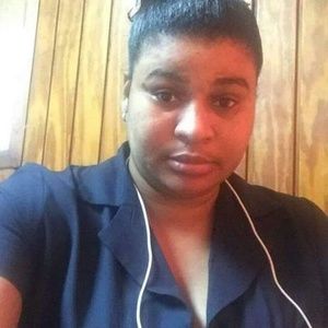 Meet your Posher, Taina